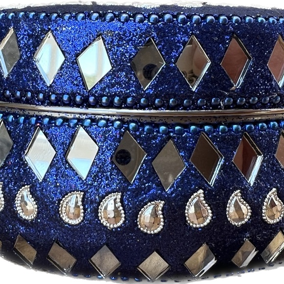 Mexicali Blues Glitter & Mirrors 4.5" x 4.5" Cookie Box Deco - Picture 6 of 10